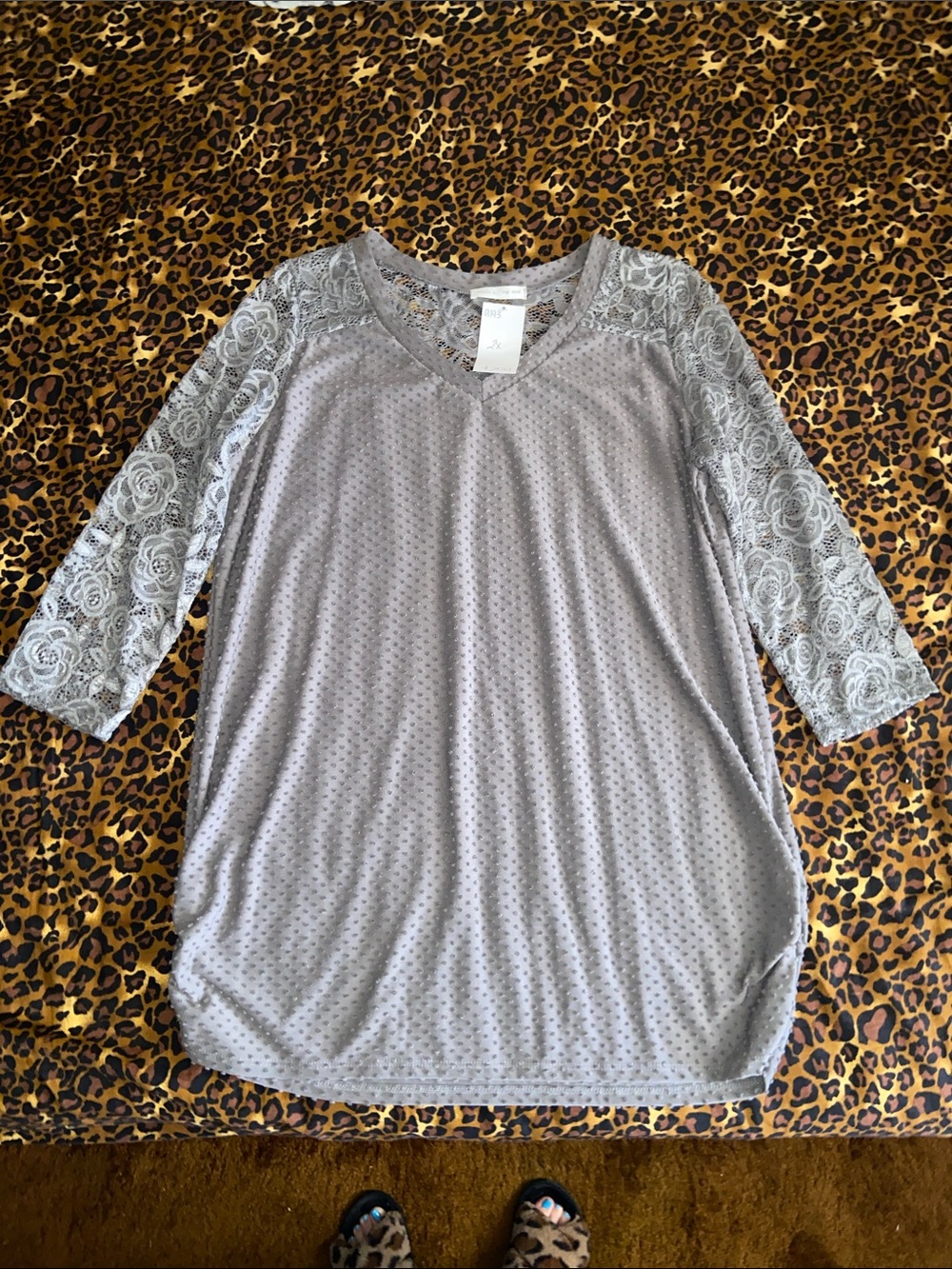 Reborn J Light Gray Lace-Sleeve Quarter Sleeve Women’s Top